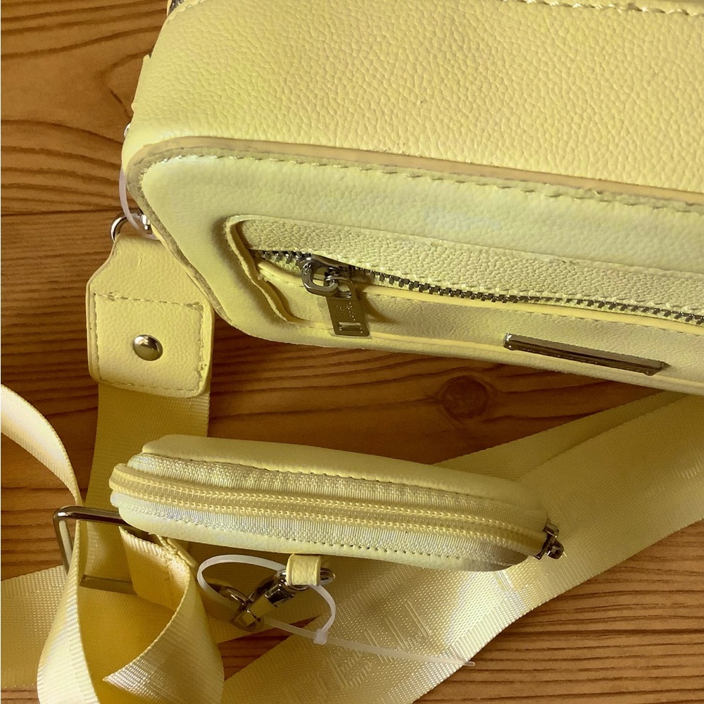 NWT Madden Girl cross body handbag. - Picture 6 of 9